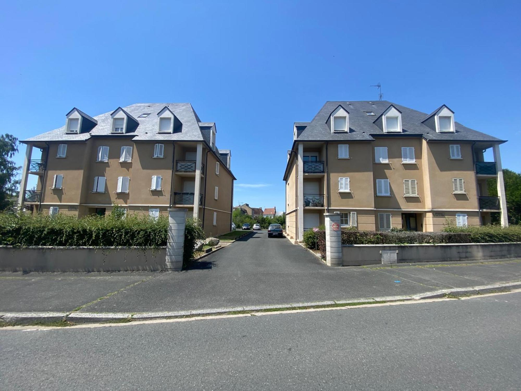 شقة Les Rives De L'Indre. Parking Gratuit. Lit 160Cm Châteauroux المظهر الخارجي الصورة